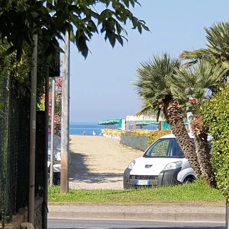 Casetta Donatello * Marina di Pietrasanta